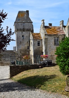 “ Mon village aujourd’hui “ sera le thme de la visite de Creully et des autres villages